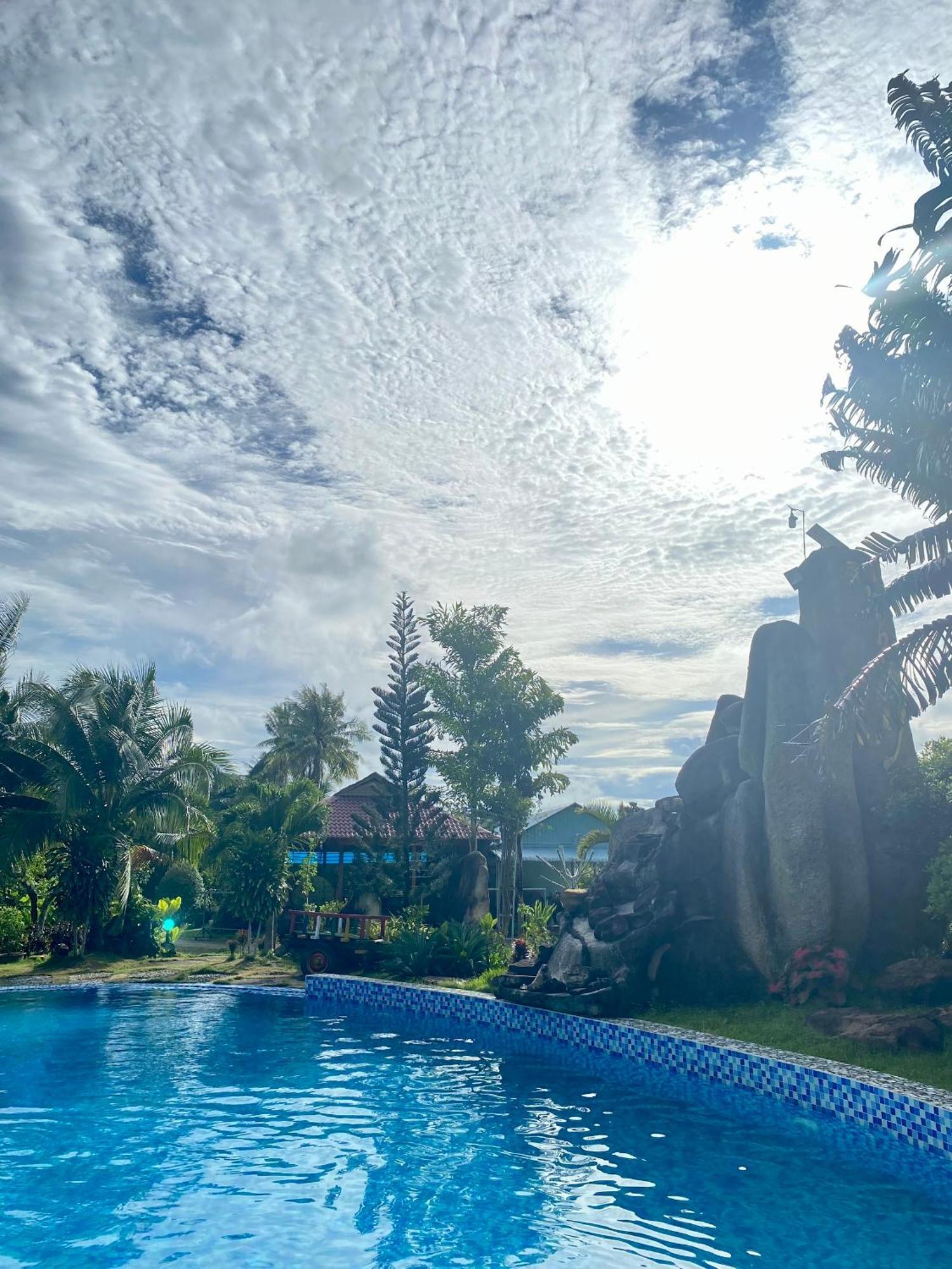 Y Nghia Bungalow Ong Lang Phu Quoc Exterior photo