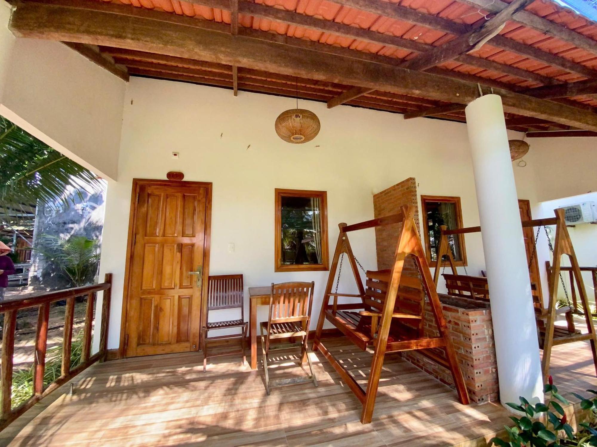 Y Nghia Bungalow Ong Lang Phu Quoc Exterior photo
