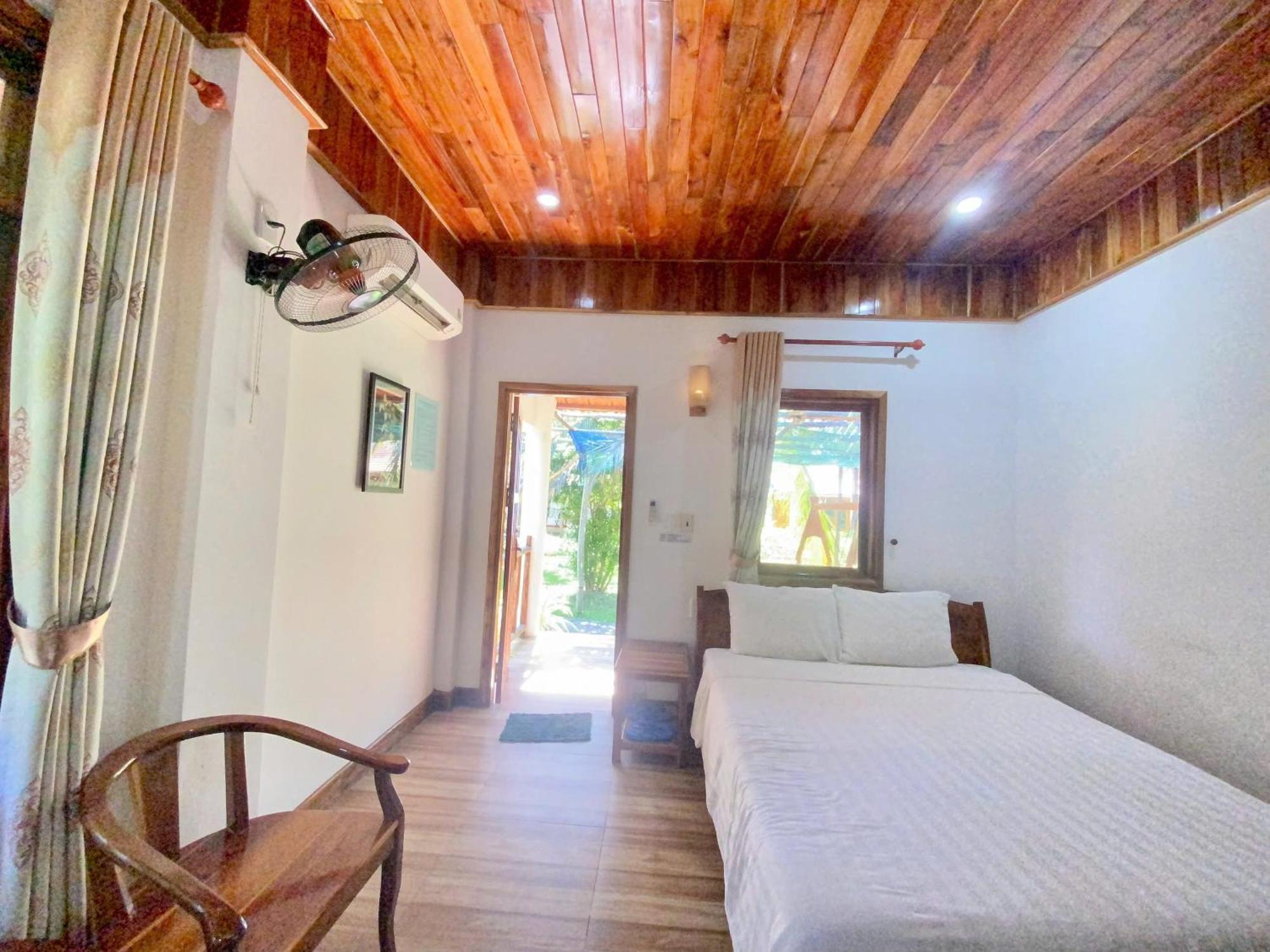 Y Nghia Bungalow Ong Lang Phu Quoc Exterior photo