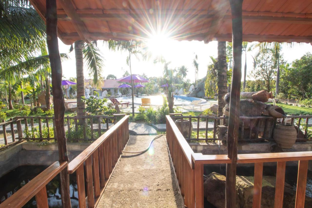 Y Nghia Bungalow Ong Lang Phu Quoc Exterior photo
