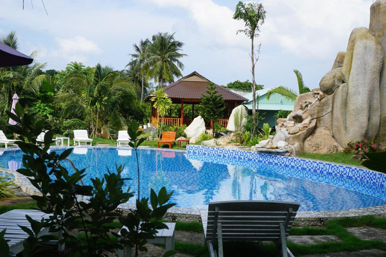 Y Nghia Bungalow Ong Lang Phu Quoc Exterior photo